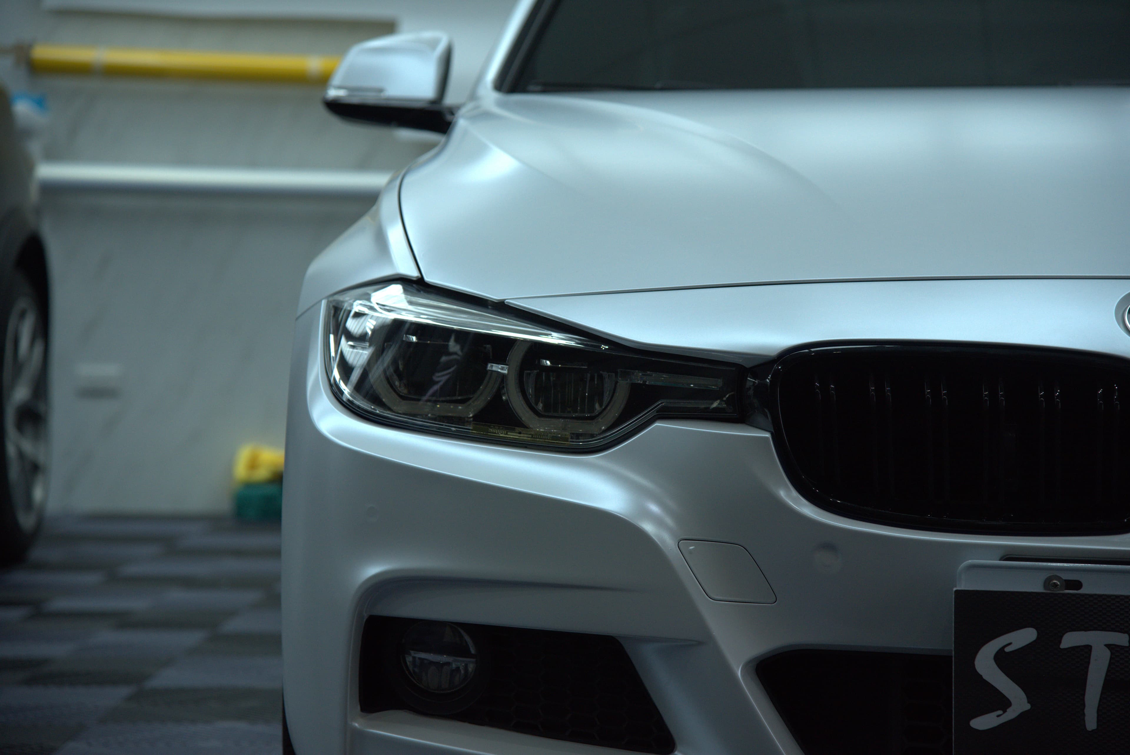 BMW 3 Series 全車消光白 - 5