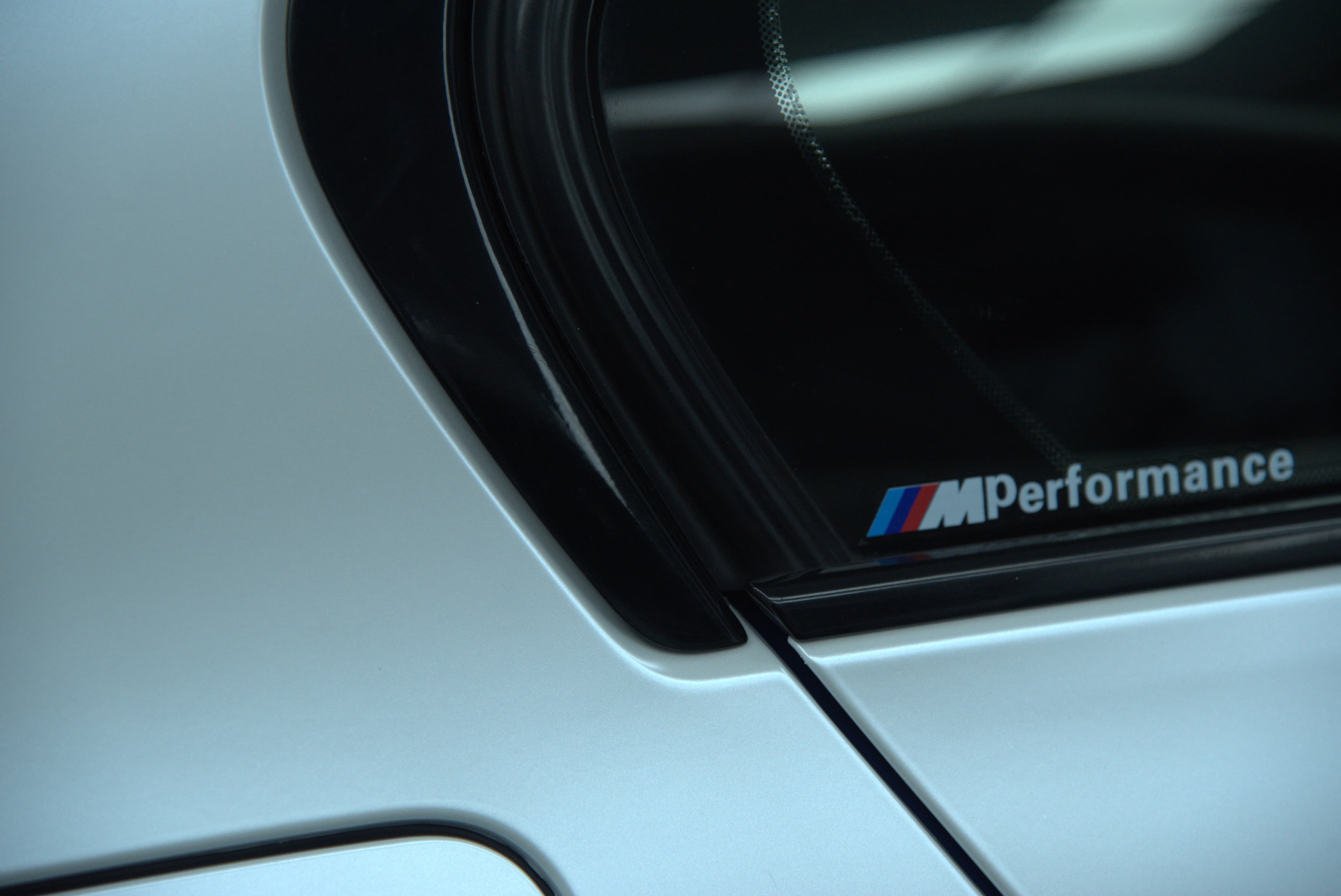 BMW 3 Series 全車消光白 - 23