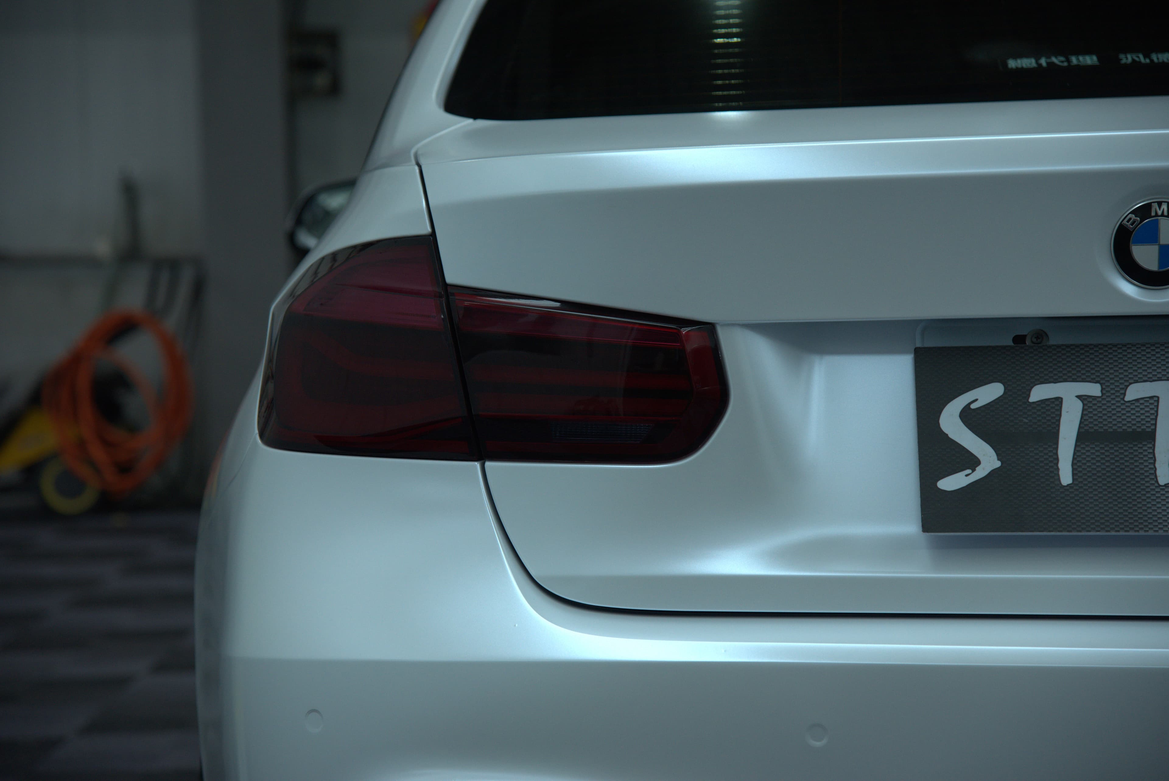 BMW 3 Series 全車消光白 - 44