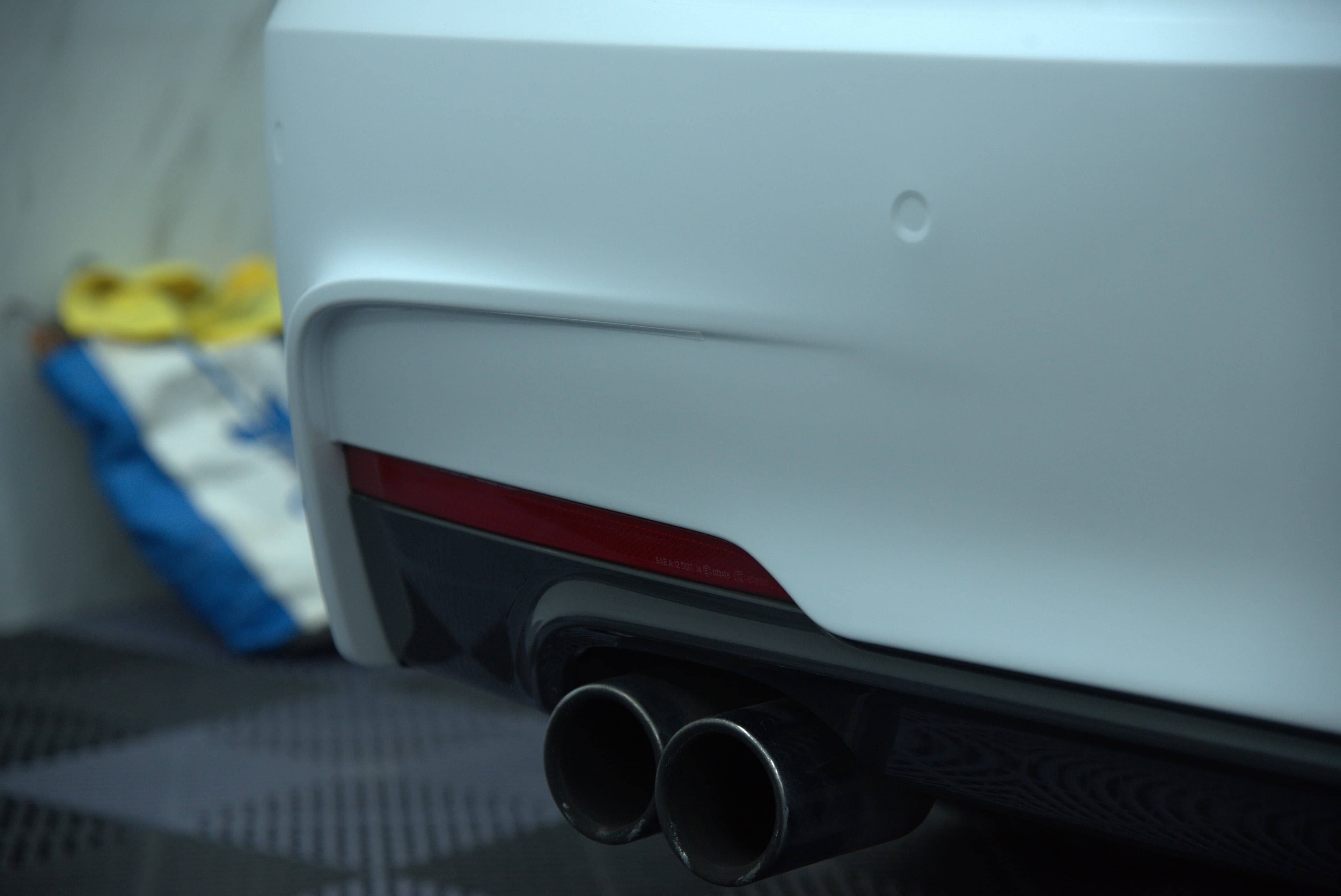 BMW 3 Series 全車消光白 - 46