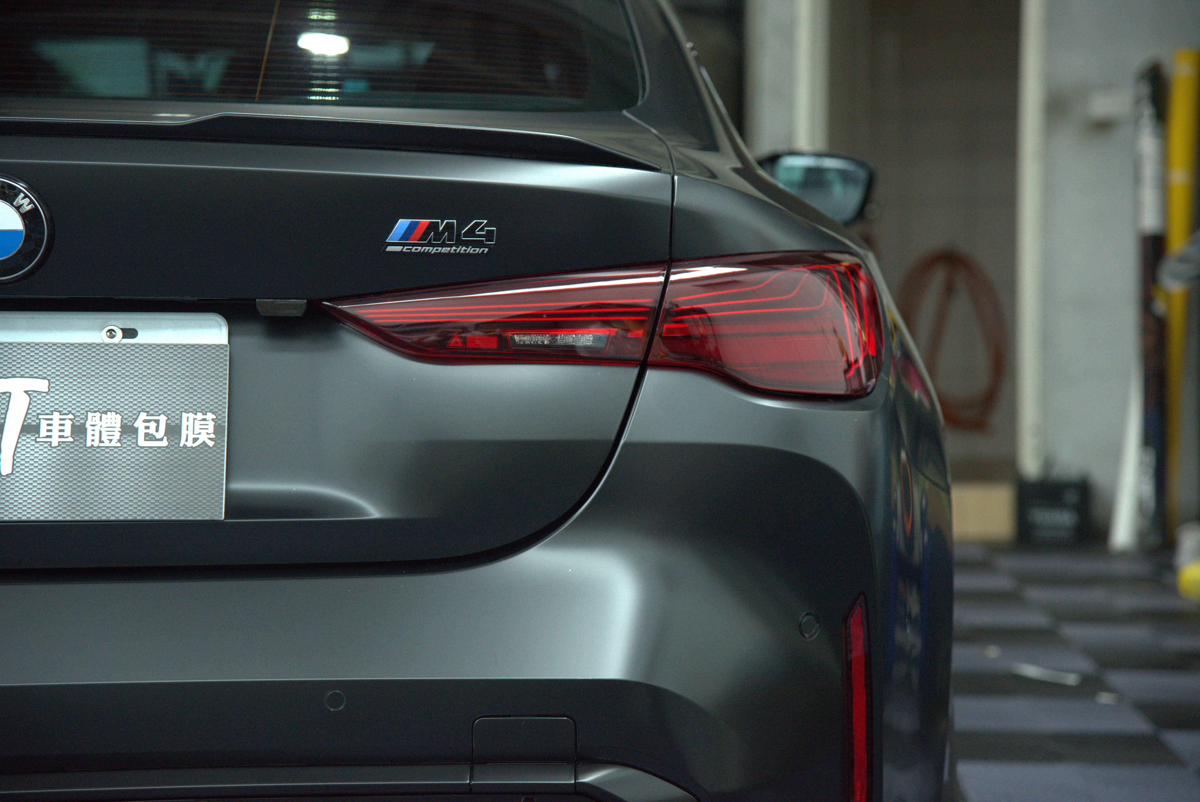 BMW M4 全車消光黑 - 41