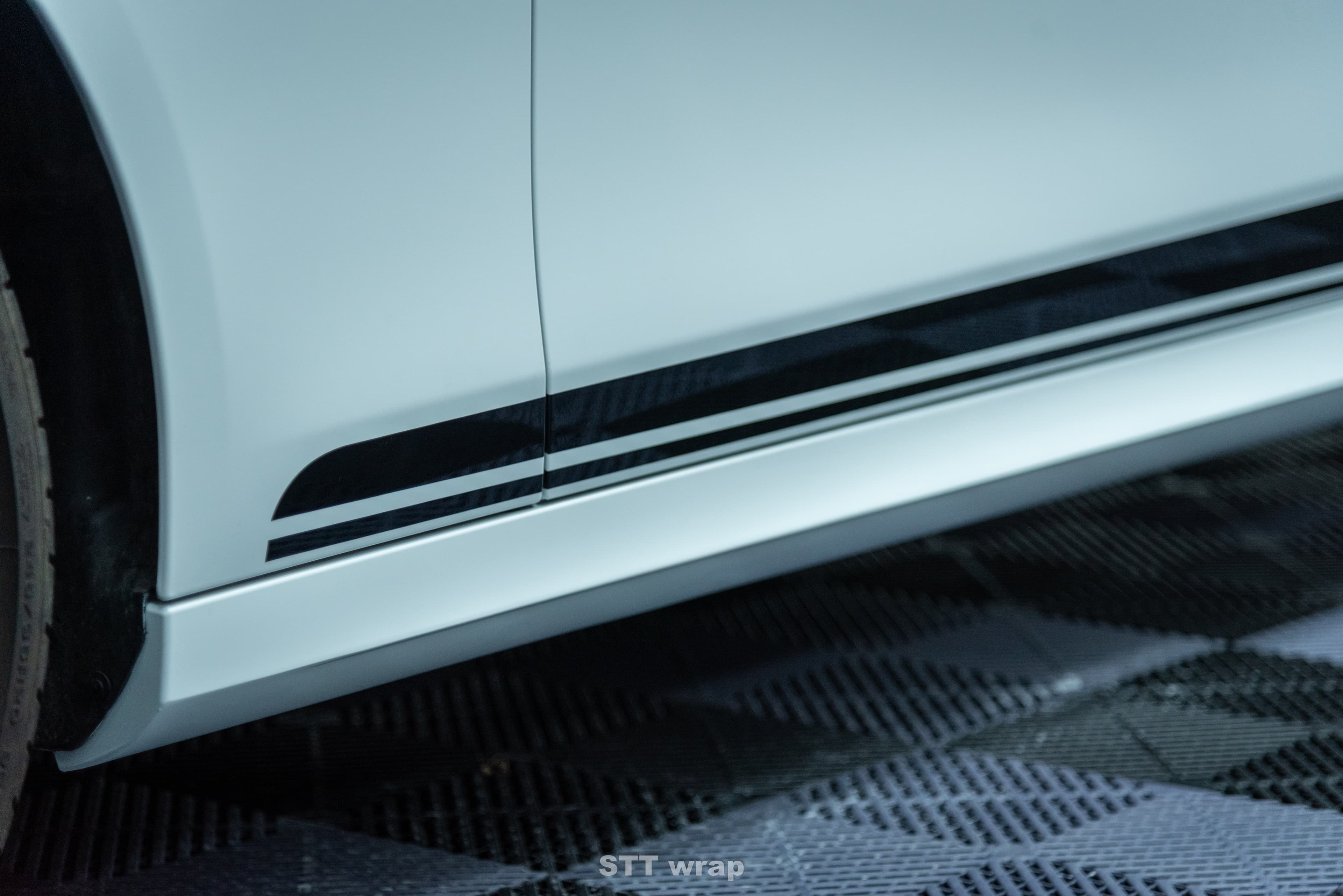 Benz E Class 全車消光白 - 25