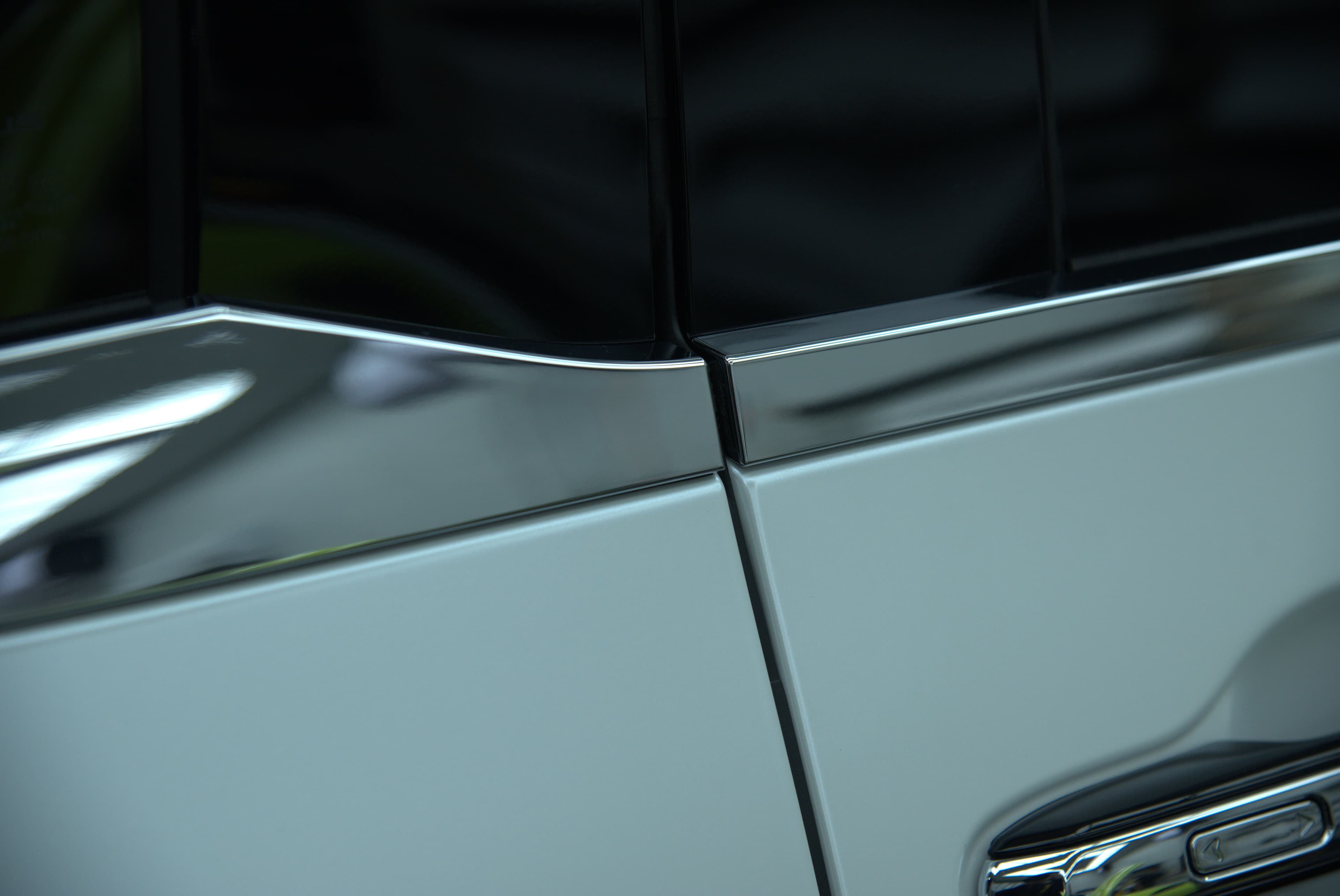 Leuxs LM500h 全車消光白 - 14