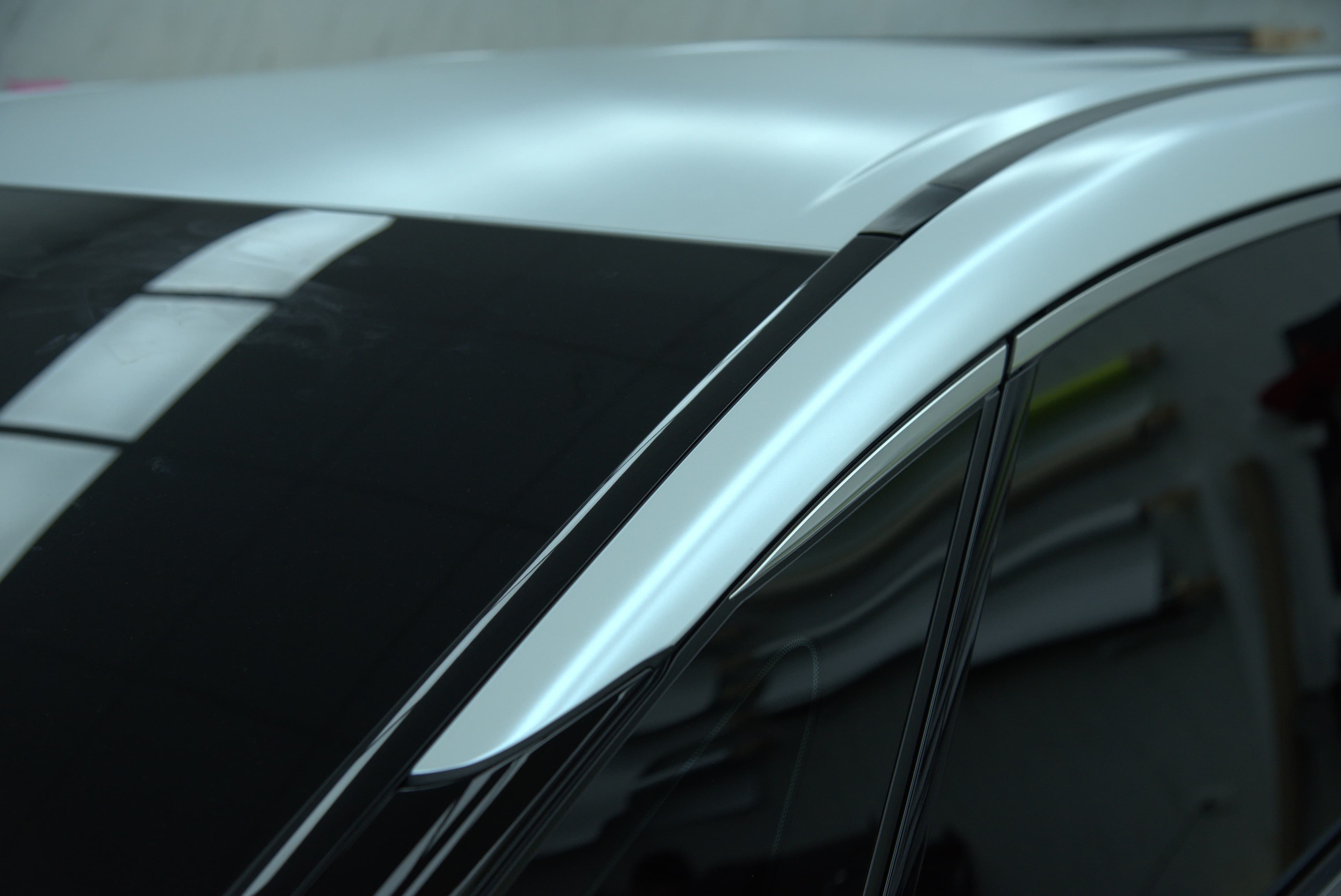 Leuxs LM500h 全車消光白 - 24