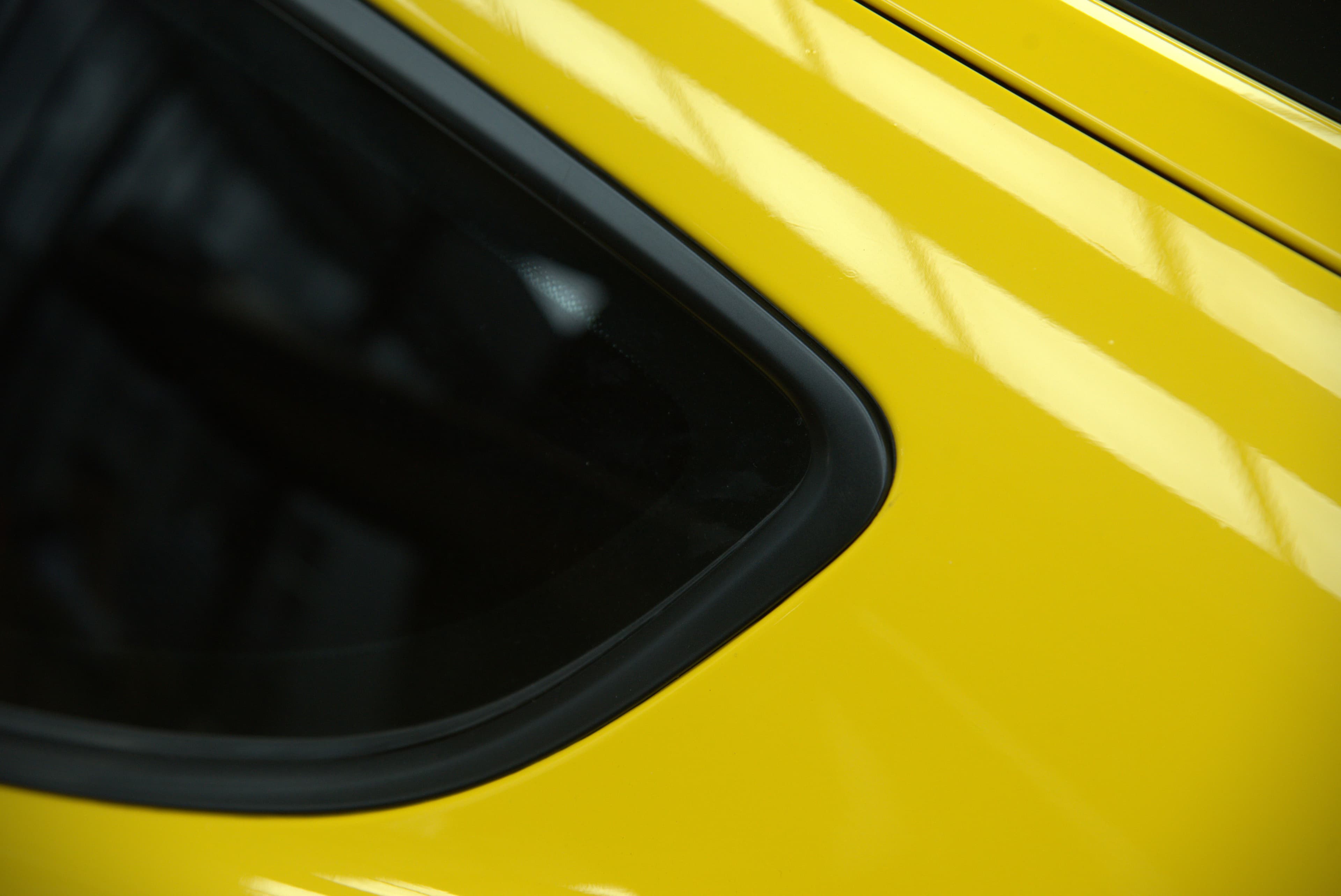 Porsche 718 Cayman S 全車改色 螢光黃 - 2