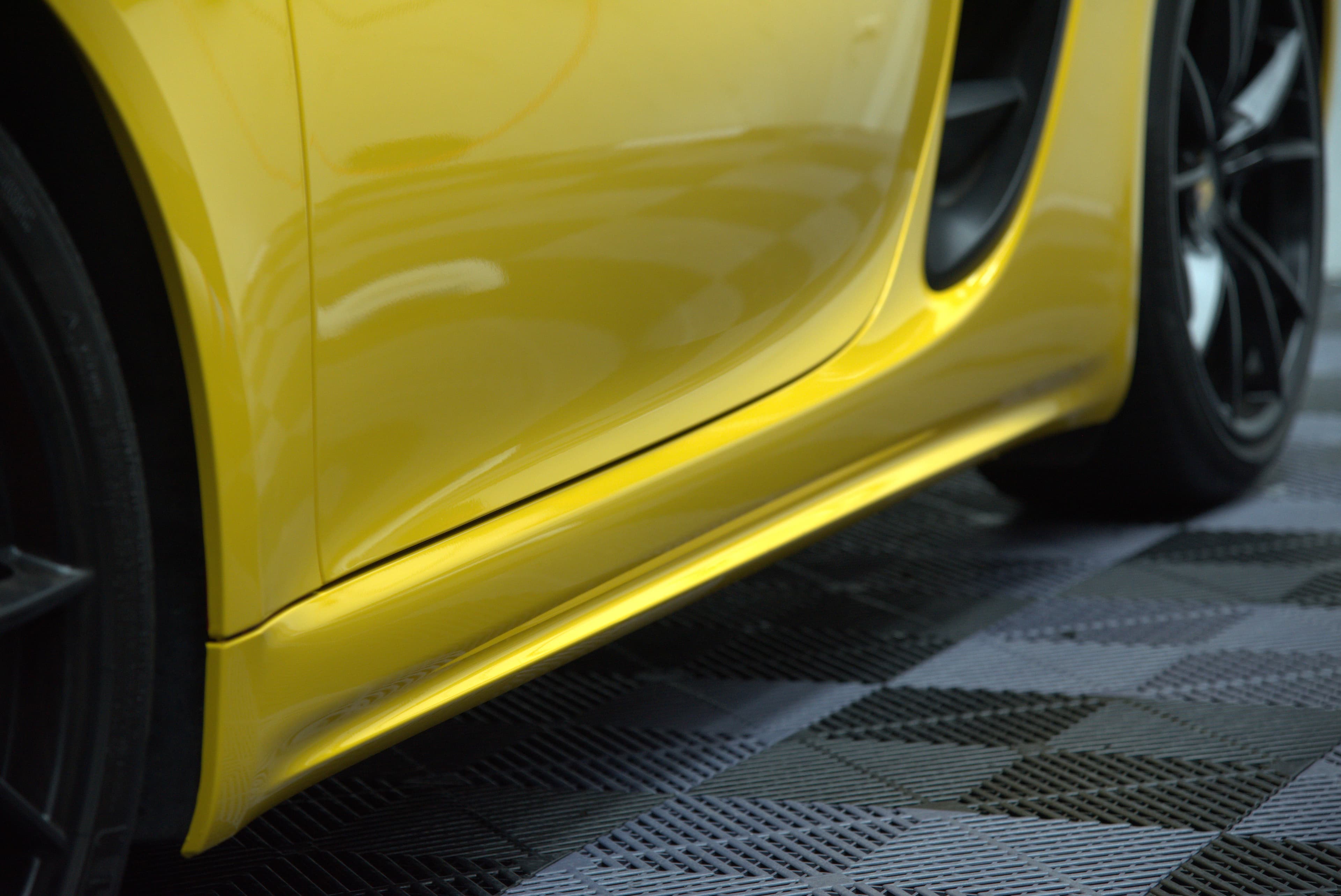 Porsche 718 Cayman S 全車改色 螢光黃 - 7