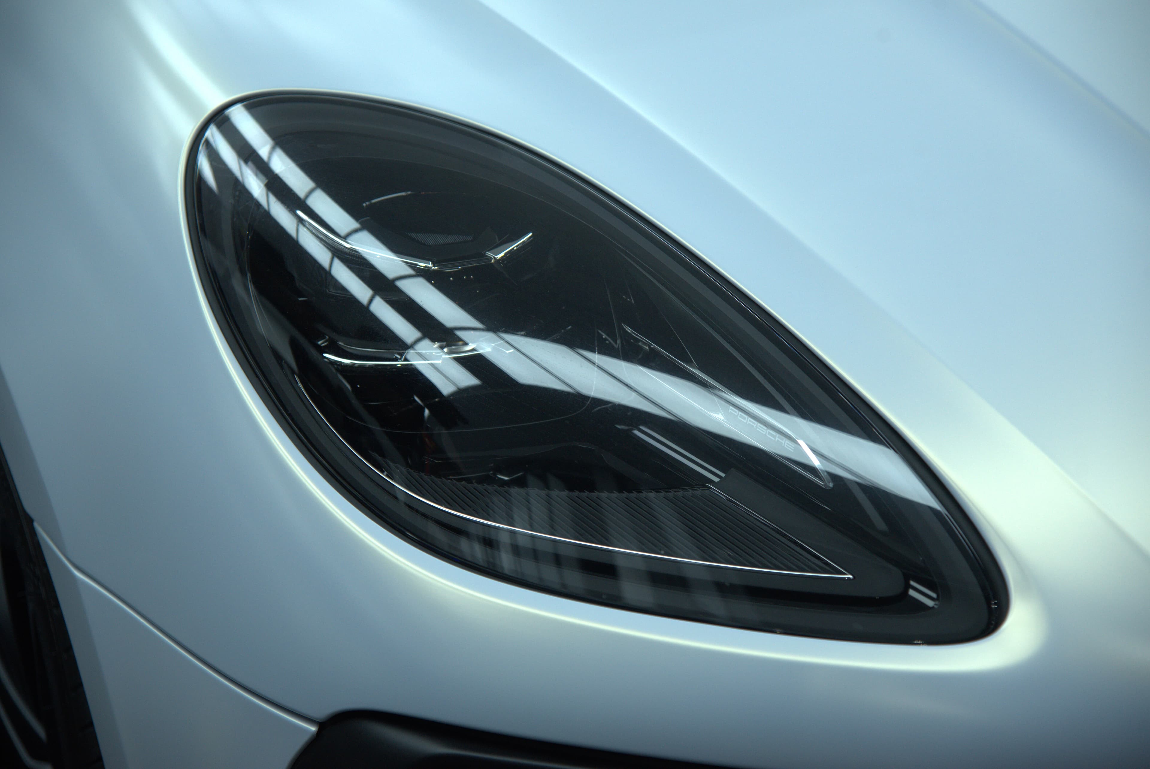 Porsche Macan 全車消光白 - 7