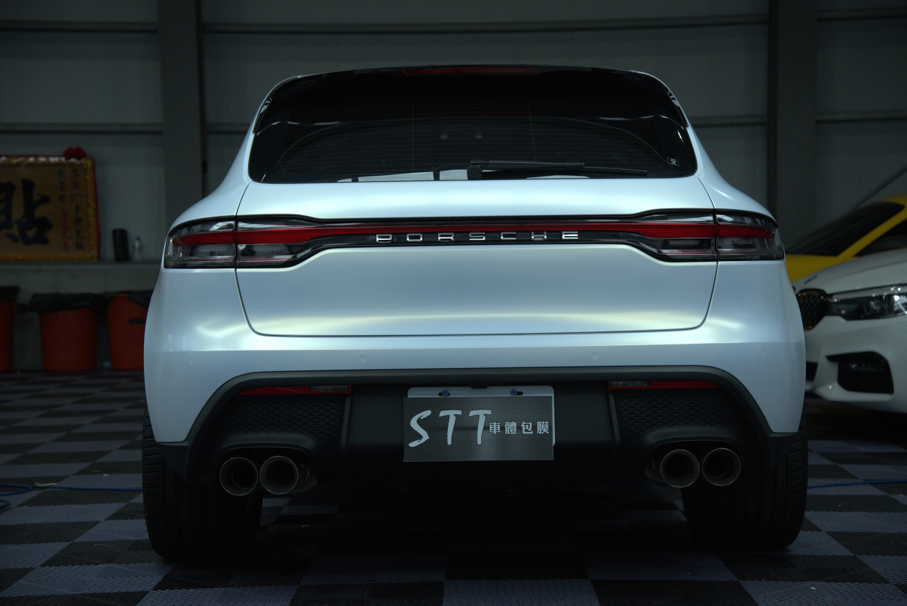 Porsche Macan 全車消光白 - 29