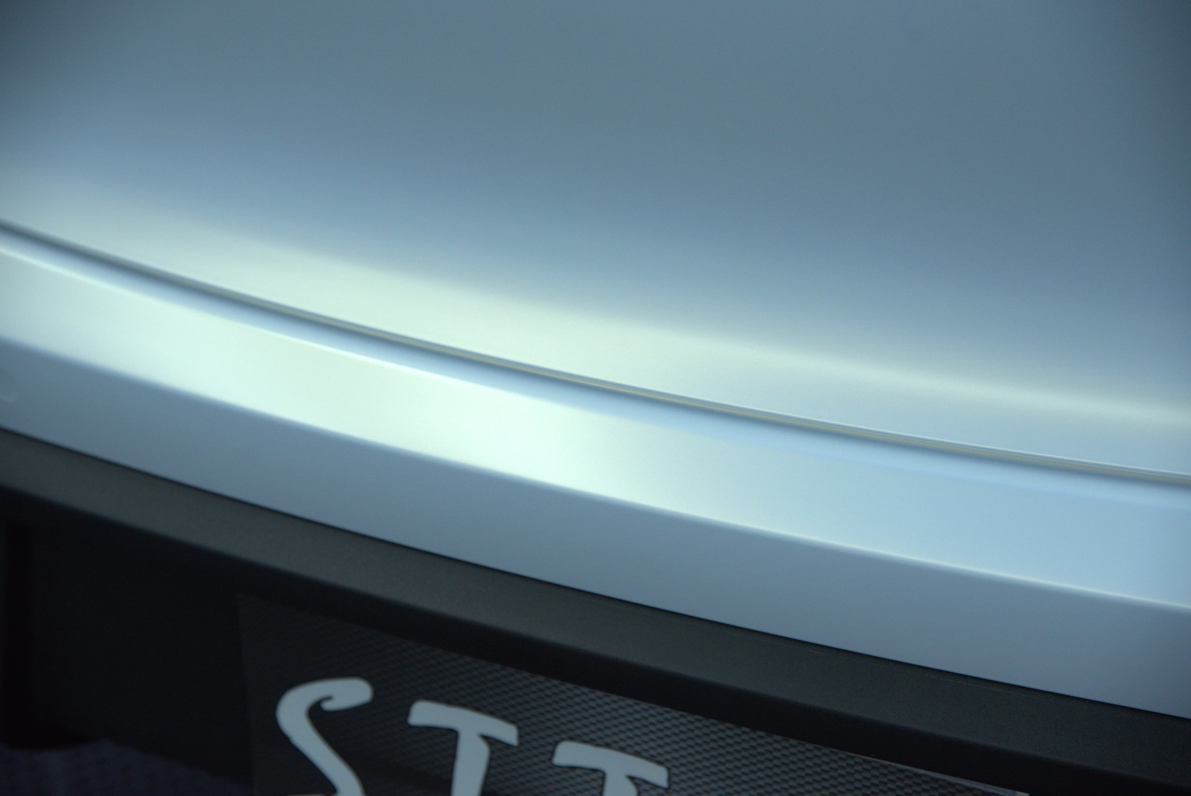 Porsche Macan 全車消光白 - 34