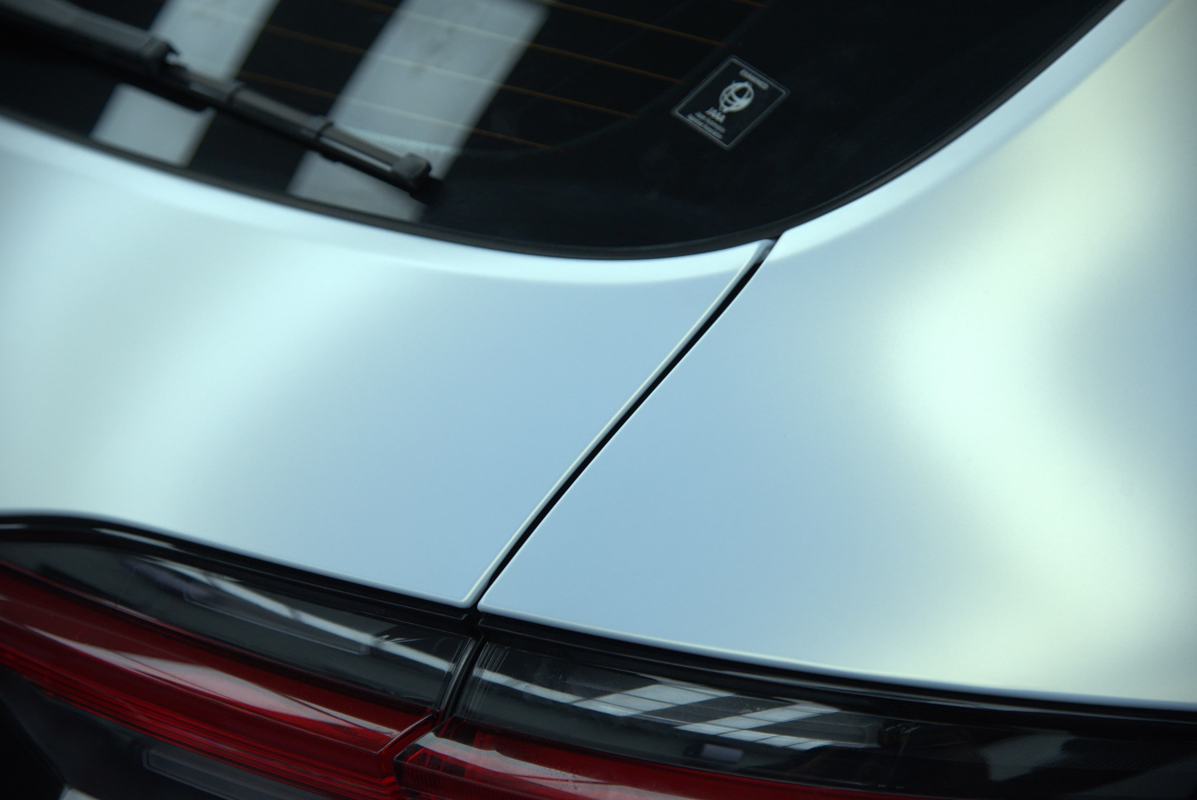 Porsche Macan 全車消光白 - 39